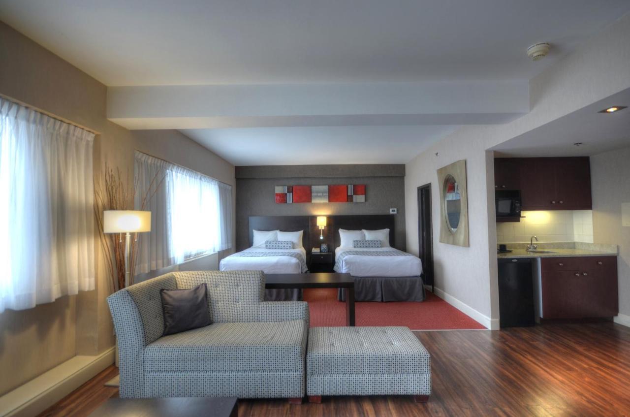 Armon Plaza Montreal Airpt, Trademark Collection By Wyndham Exterior photo