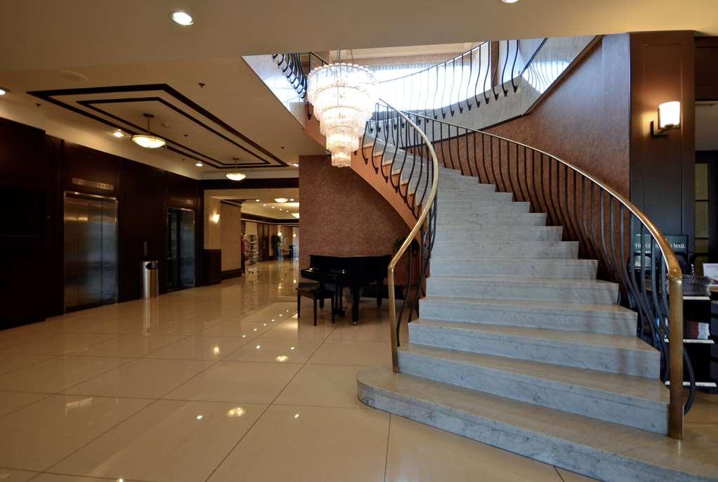 Armon Plaza Montreal Airpt, Trademark Collection By Wyndham Interior photo